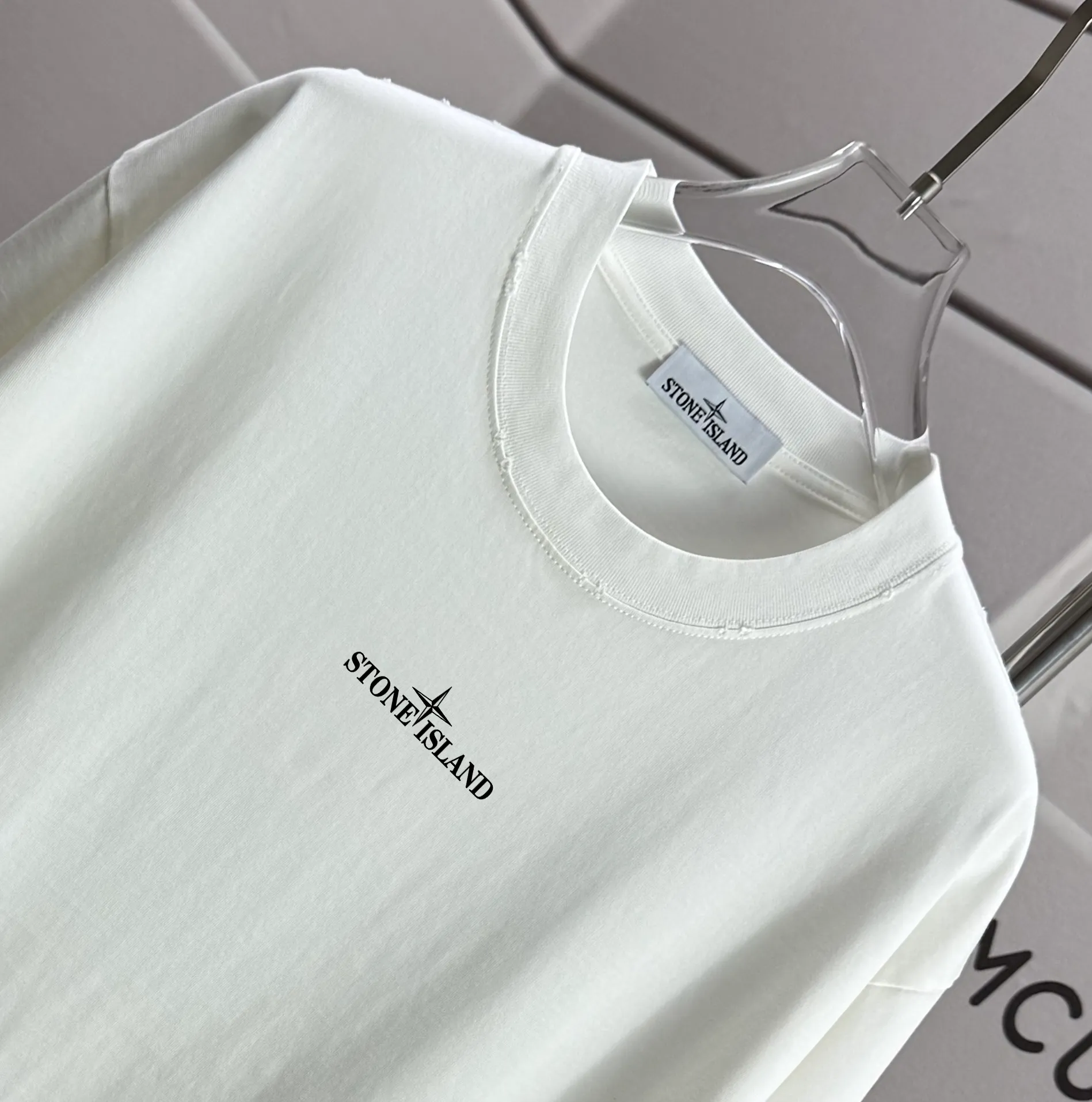 P160 Ston* islan* 石*岛 2025 autumn and winter new style Washed and worn 320g round neck short-sleeved tee Unisex loose version Color: Washed black Washed white Washed gray Brown Size: S M L XL XXL Size: S (90-130 pounds) M (120-150 pounds) L (140-165 pounds) (160-180 catties) XXL (180-210 catties)